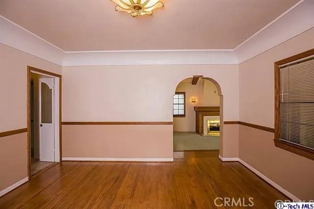 532 South Street, Glendale, California 91202