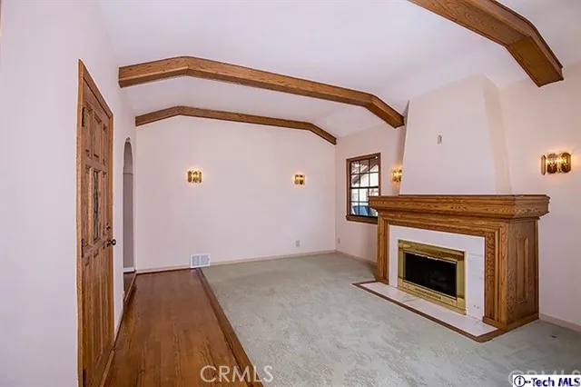 532 South Street, Glendale, California 91202