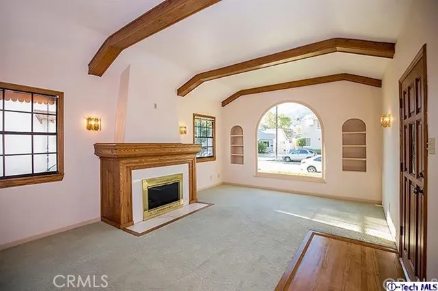 532 South Street, Glendale, California 91202