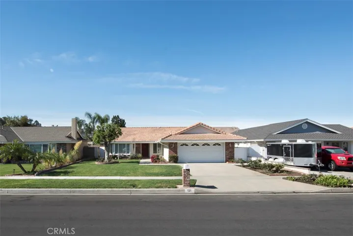 121 N Avenida Malaga, Anaheim Hills, California 92808