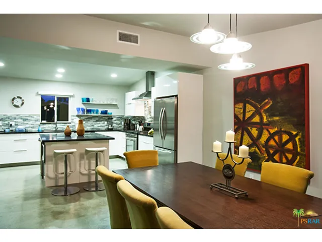 Formal Dining to Kitchen