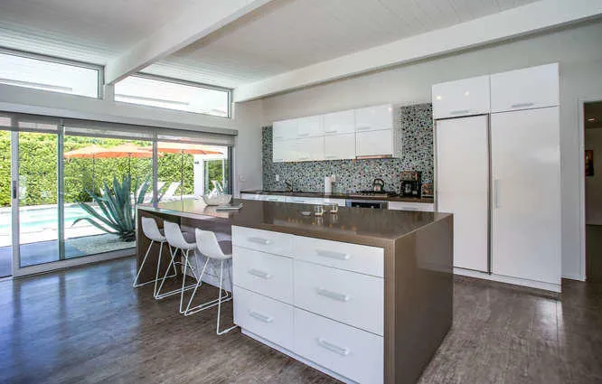 207 Debby Dr Palm Springs-small-022-043-