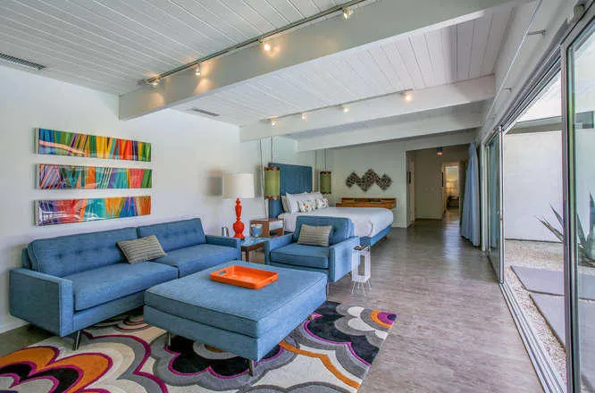207 Debby Dr Palm Springs-small-030-046-