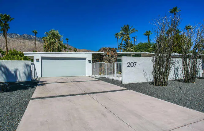 207 Debby Dr Palm Springs-small-006-027-