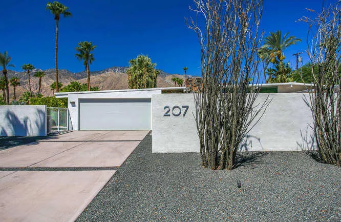 207 Debby Dr Palm Springs-small-005-034-