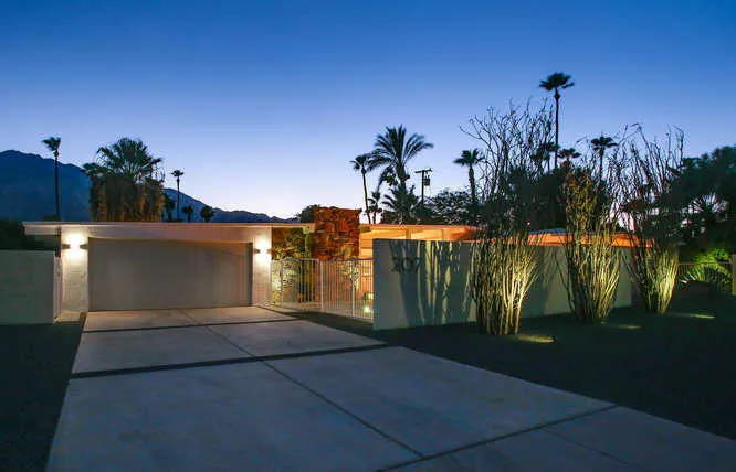 207 Debby Dr Palm Springs-small-063-002-