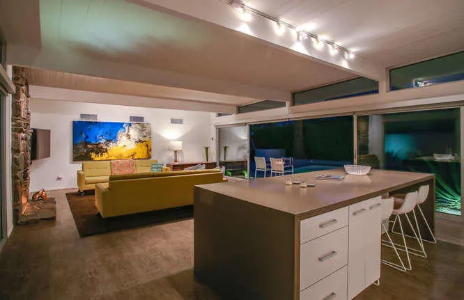 207 Debby Dr Palm Springs-small-065-012-