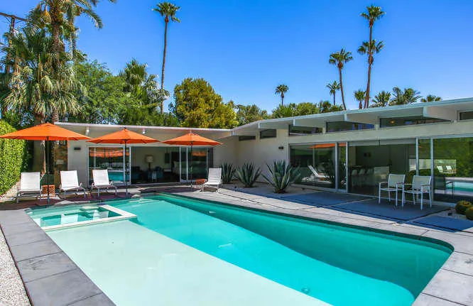207 Debby Dr Palm Springs-small-052-047-