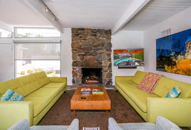 207 Debby Dr Palm Springs-small-016-028-