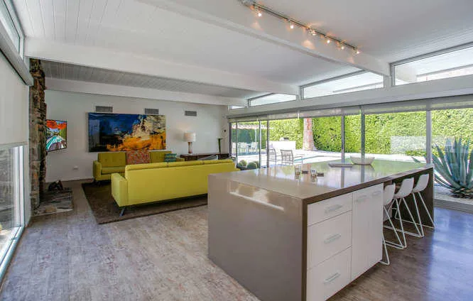 207 Debby Dr Palm Springs-small-012-045-