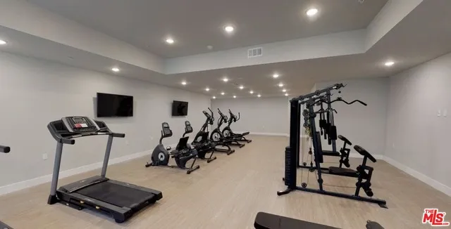 837 S Harvard 110, Los Angeles, California 90005