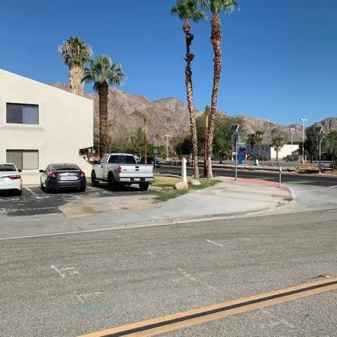 lq4