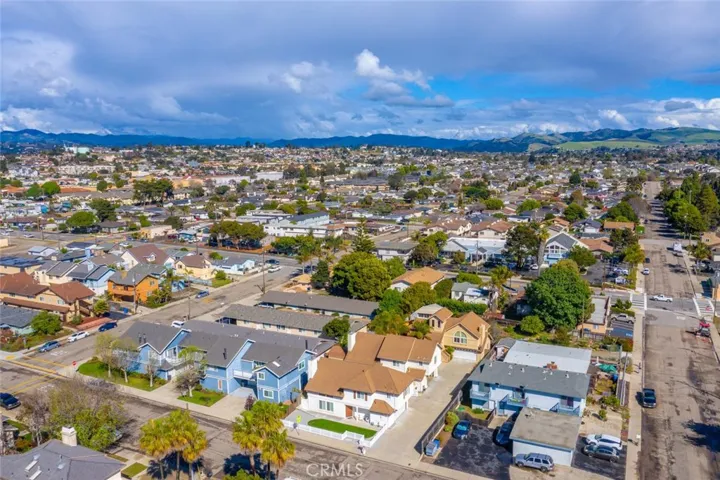 553 S 12th Street, Grover Beach, California 93433