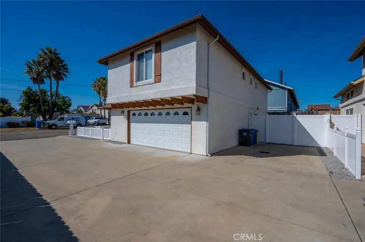 553 S 12th Street, Grover Beach, California 93433
