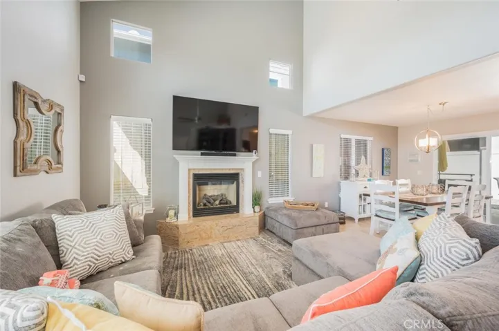553 S 12th Street, Grover Beach, California 93433