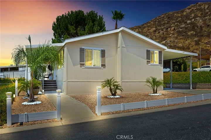 1536 S State Street 225, Hemet, California 92543