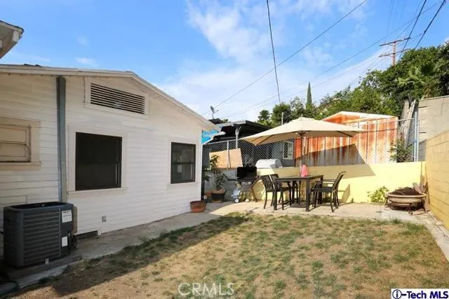 5068 San Rafael Avenue, Highland Park, California 90042