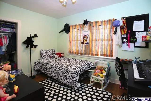 5068 San Rafael Avenue, Highland Park, California 90042