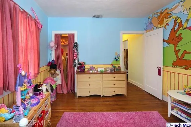 5068 San Rafael Avenue, Highland Park, California 90042