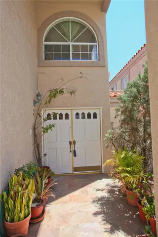 118 S Prospect Avenue B, Redondo Beach, California 90277