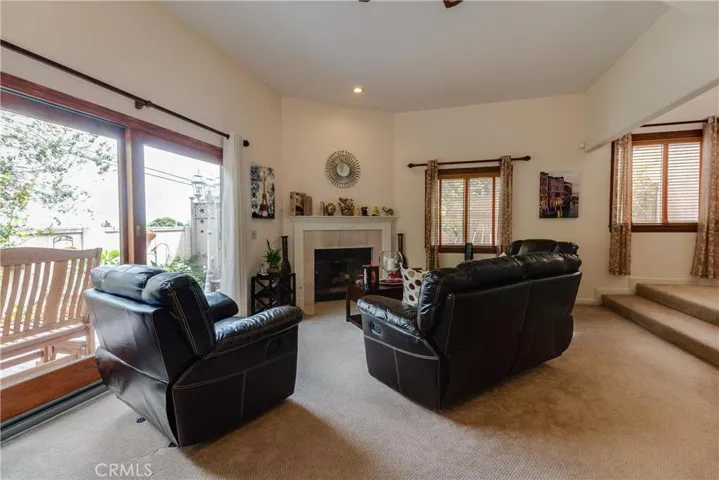 118 S Prospect Avenue B, Redondo Beach, California 90277