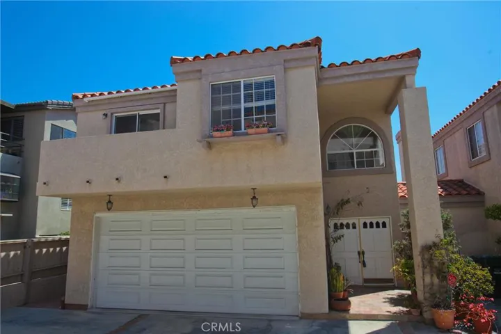 118 S Prospect Avenue B, Redondo Beach, California 90277