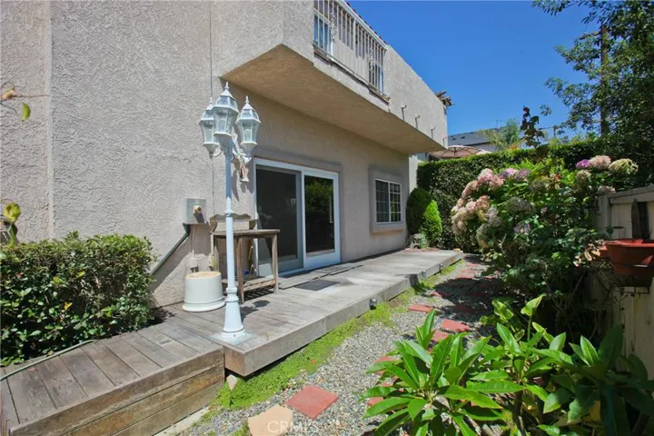 118 S Prospect Avenue B, Redondo Beach, California 90277