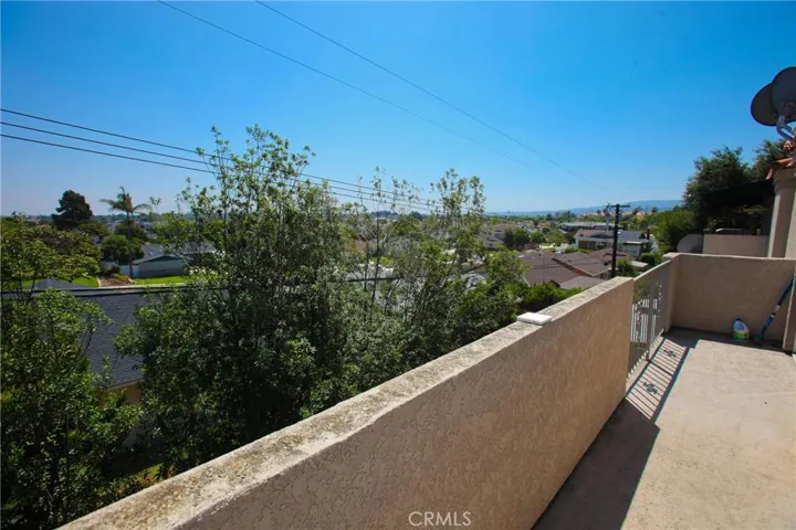 118 S Prospect Avenue B, Redondo Beach, California 90277