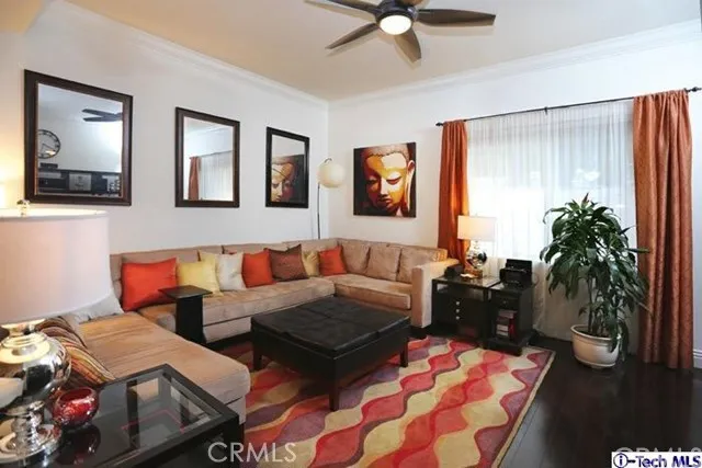 14315 Magnolia Boulevard 101, Sherman Oaks, California 91423