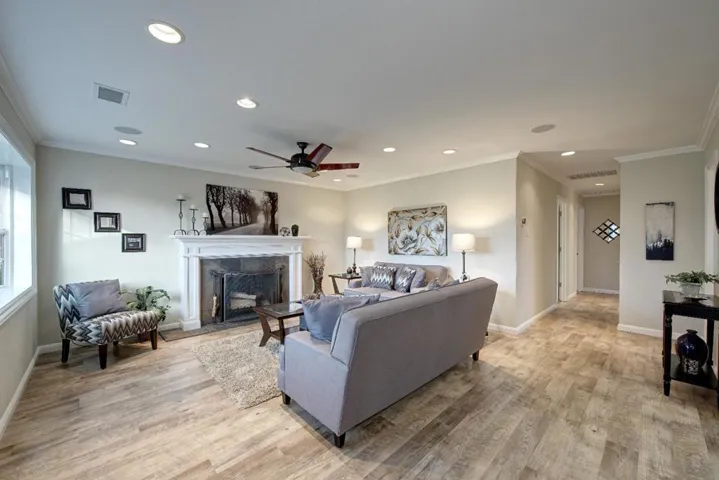 3419 Flora Vista Avenue, Santa Clara, California 95051