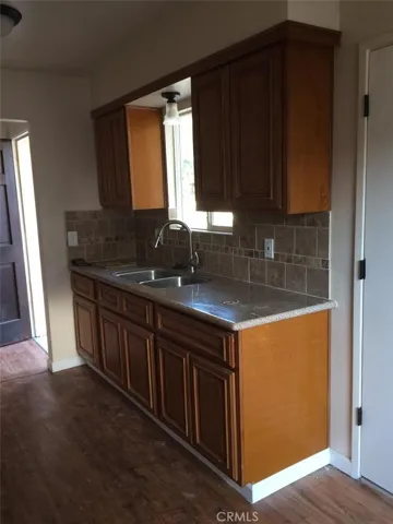 1119 E Kennedy Street, Madera, California 93638
