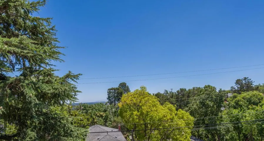147 Rockridge Road, San Carlos, California 94070