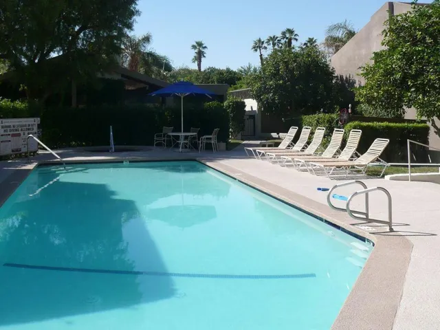 pool