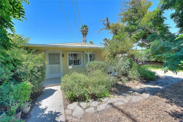 616 W 28th Street, San Bernardino, California 92405