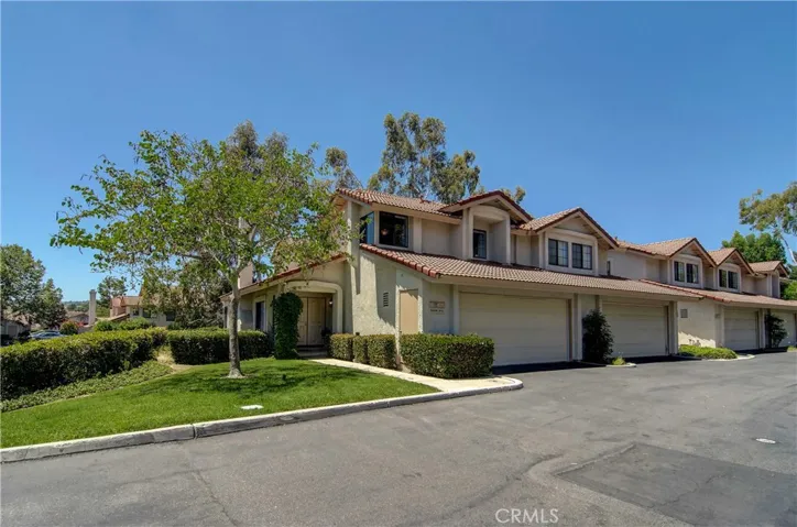 9 Raven Hill Lane, Laguna Hills, California 92653