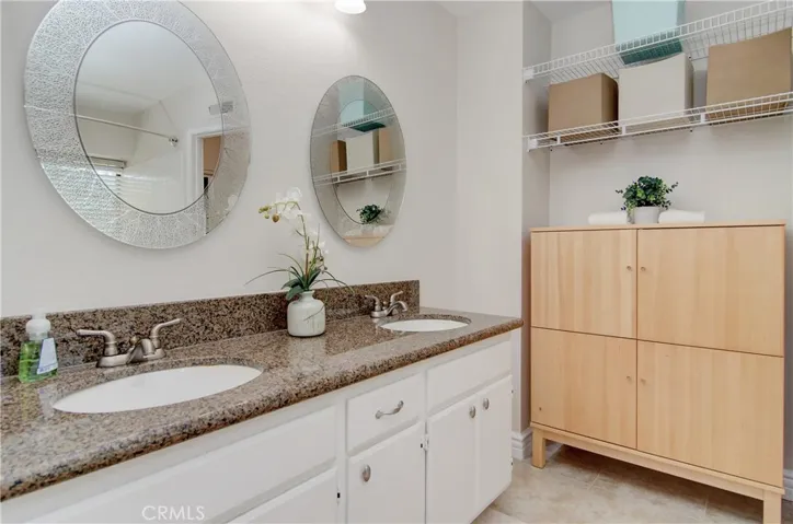 9 Raven Hill Lane, Laguna Hills, California 92653