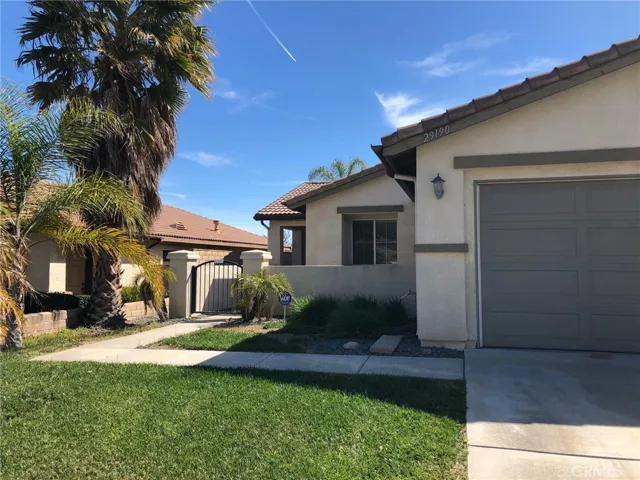 29190 Sunswept Drive, Lake Elsinore, California 92530