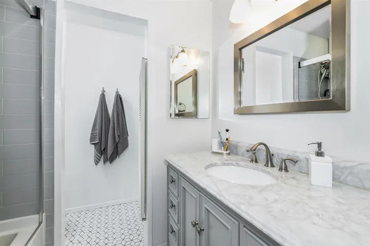 5412 Adobe Falls Rd Unit 1, San Diego, California 92120