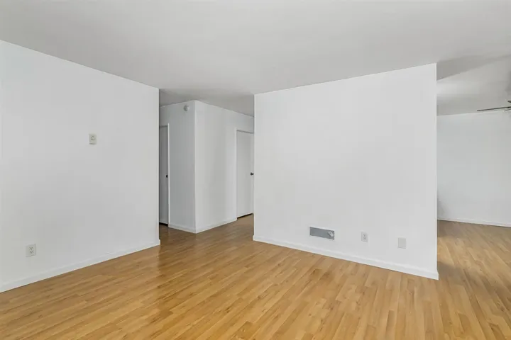 5412 Adobe Falls Rd Unit 1, San Diego, California 92120