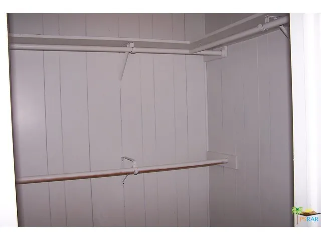 Walk in Closet