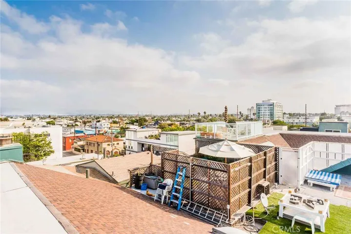 1 Buccaneer Street 5, Marina Del Rey, California 90292
