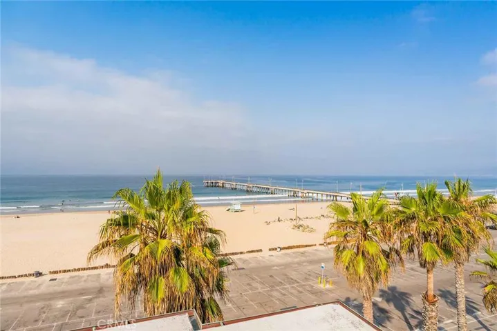 1 Buccaneer Street 5, Marina Del Rey, California 90292