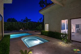Extra large hot tub