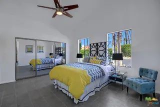 Guest bedroom
