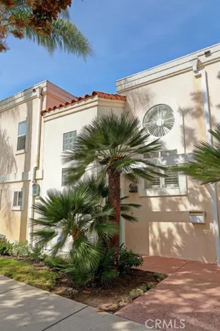 801 Emerald Street, Redondo Beach, California 90277