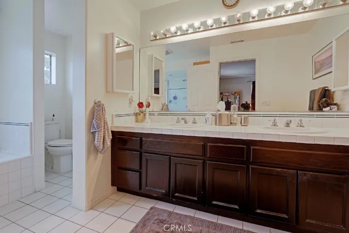 801 Emerald Street, Redondo Beach, California 90277