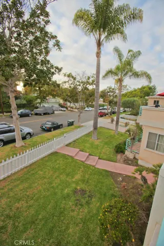 801 Emerald Street, Redondo Beach, California 90277