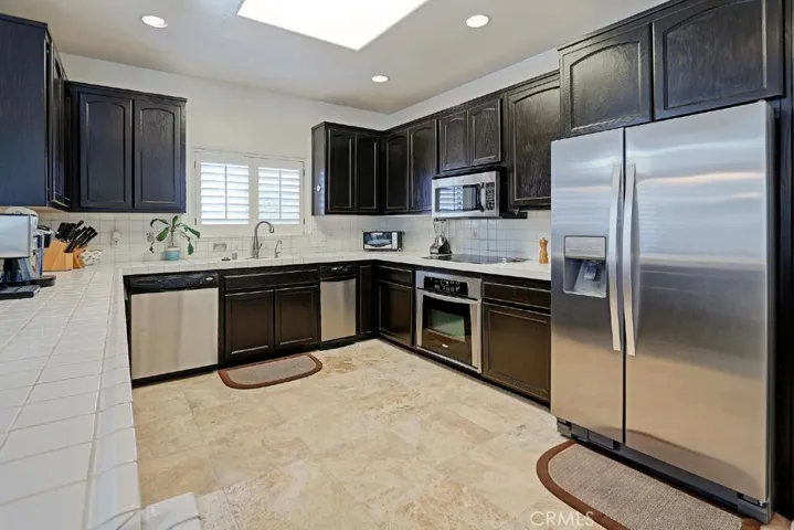801 Emerald Street, Redondo Beach, California 90277