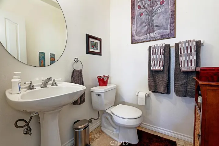 801 Emerald Street, Redondo Beach, California 90277