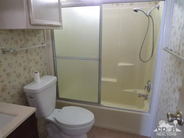 35090 Serenade, Thousand Palms, California 92276